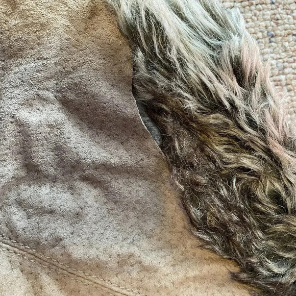 Live a Little Leather Suede Vest Jacket Lady M Faux Fur Tan Boho Western Gothic - Picture 5 of 9